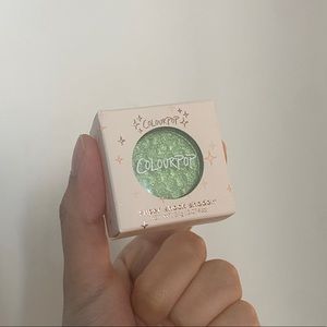 Colourpop obvi green eyeshadow